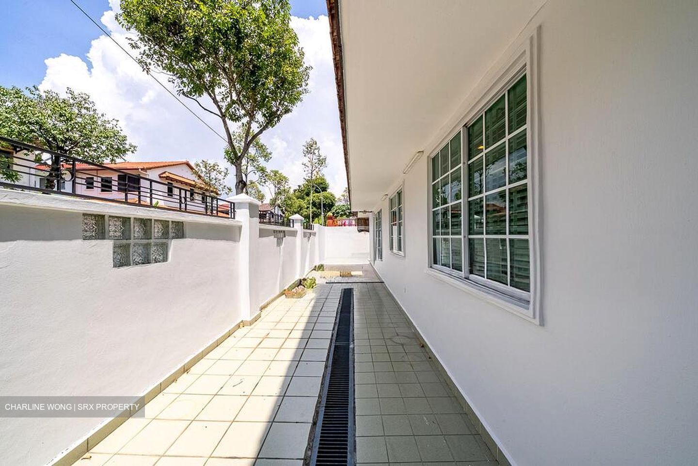 Regent Villas (D10), Terrace #496703681